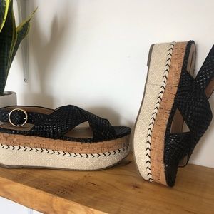 Platform Zara black and beige metallic sandals
